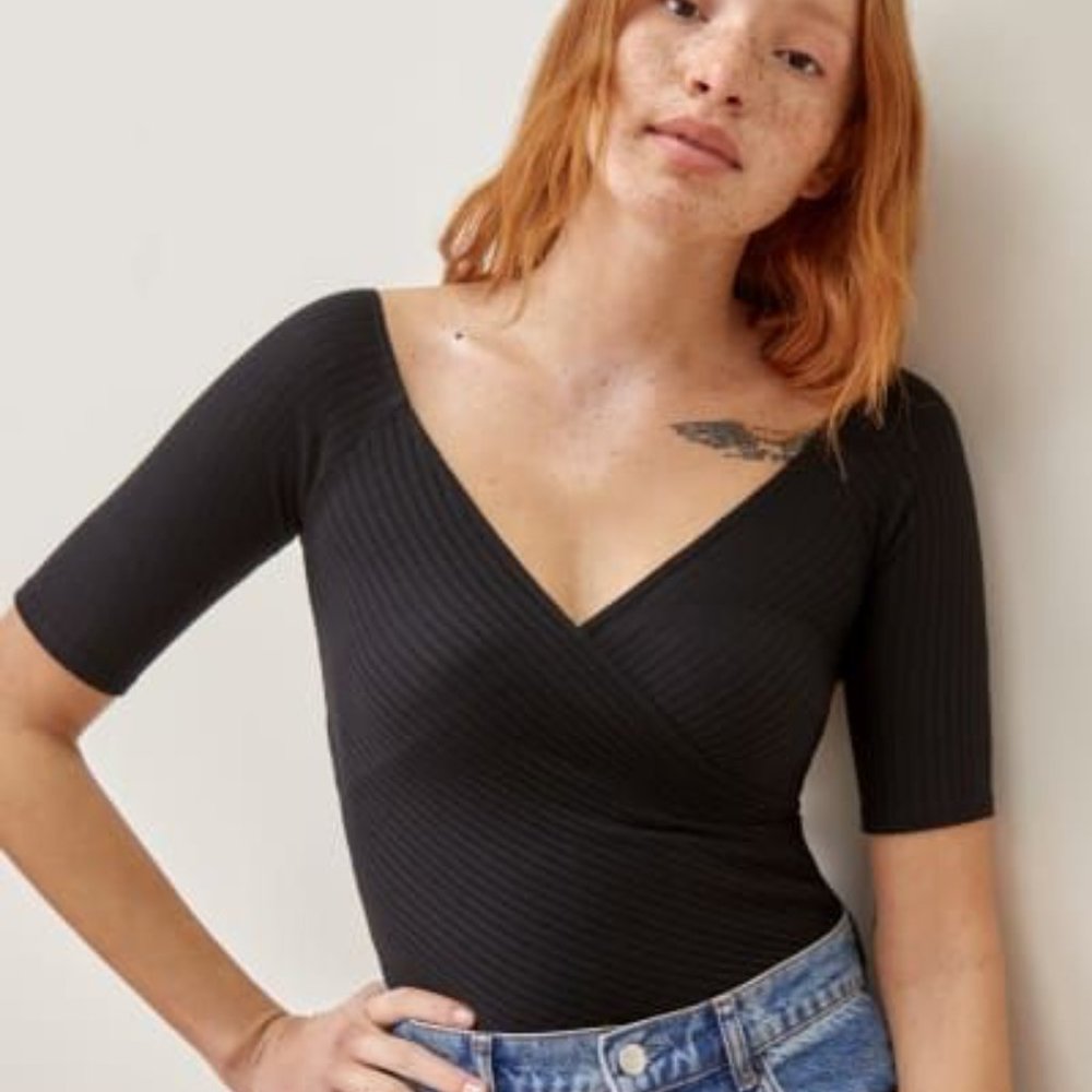 Reformation Dash top black NWT